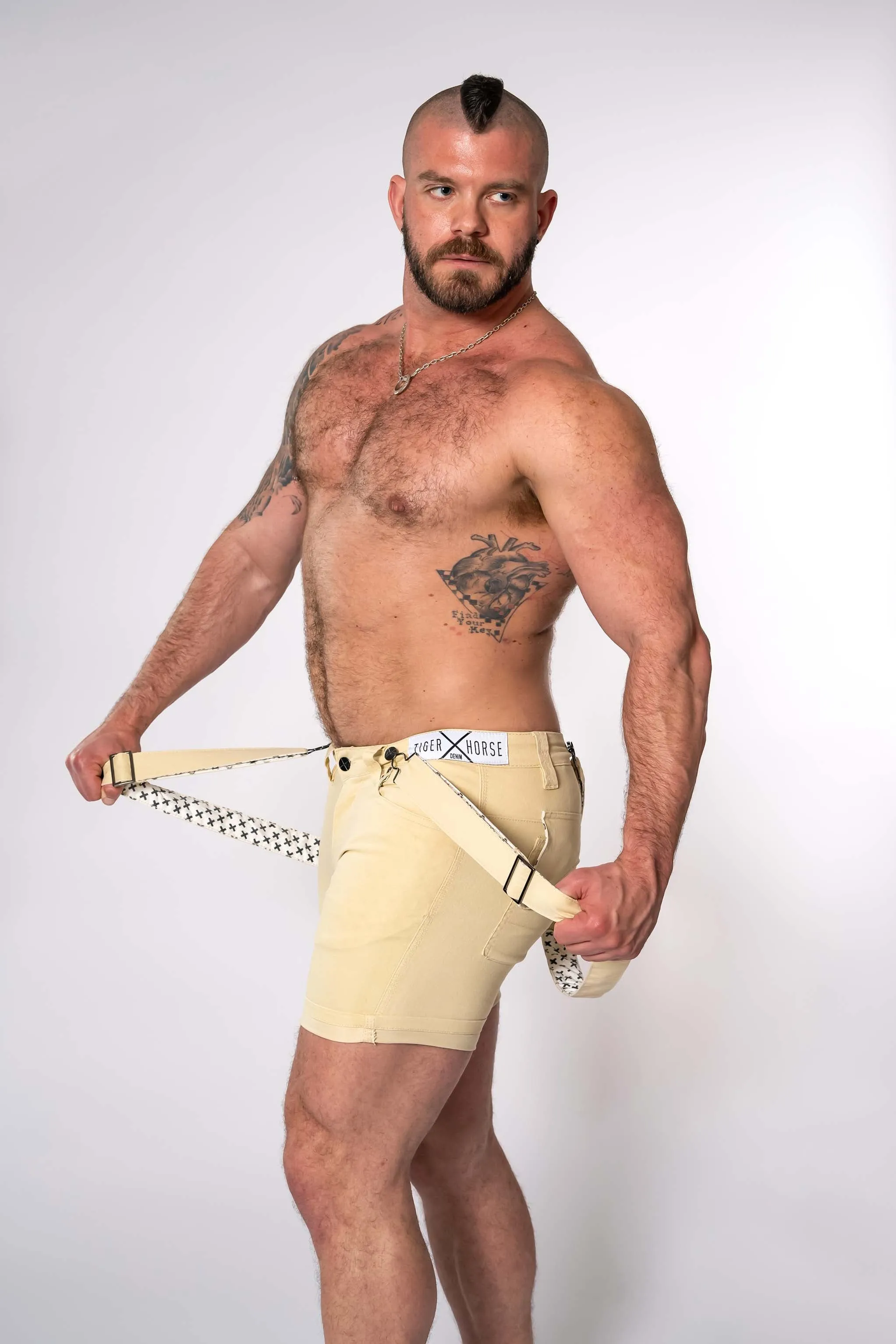 LUCAS Camel Short