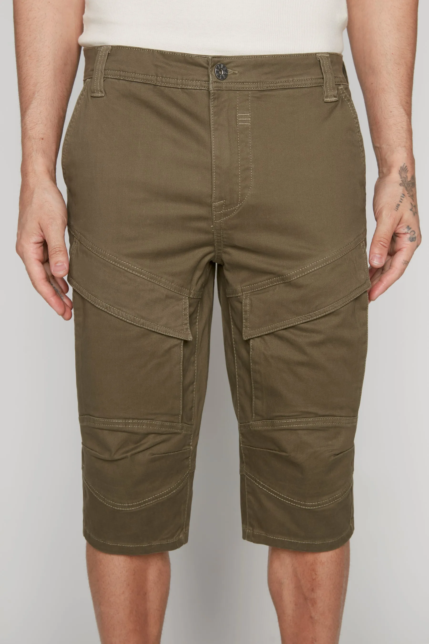 Men's 5-Pocket Cargo Capri Shorts - Olive