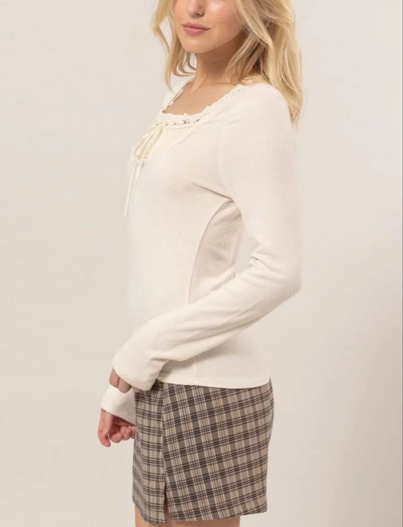 Vintage Coquette Lace Long Sleeve Top (Cream)